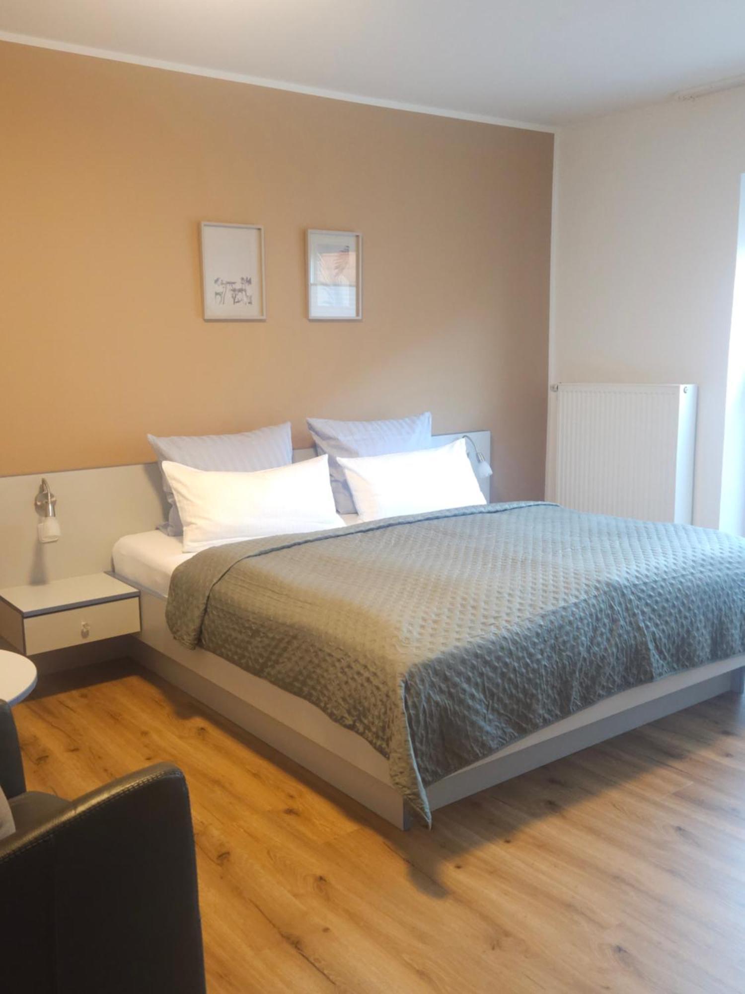 Hotel Am Deich 3*